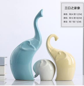 MODERN CERAMIC FIGURINES 