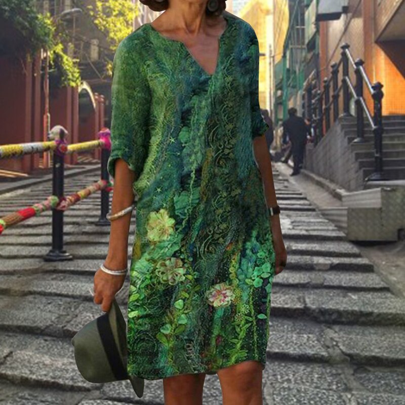 ROBE DECONTRACTEE COL EN V