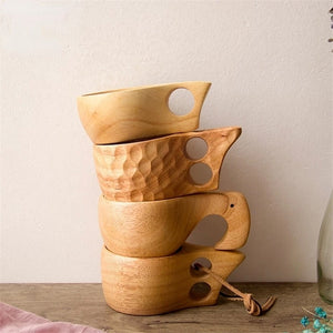 TASSE EN BOIS FAITE À LA MAIN