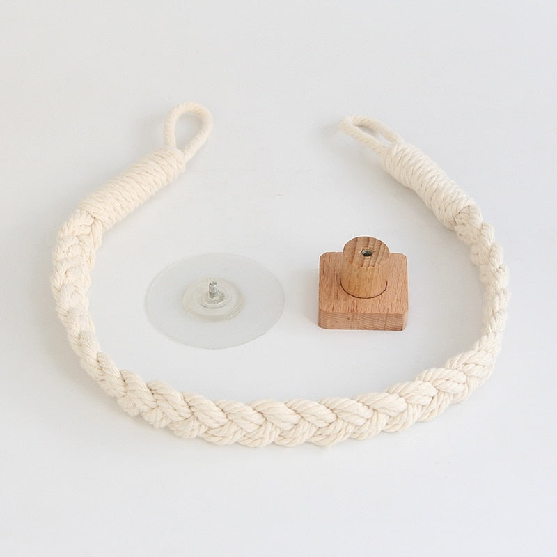 NAILLESS TOWEL RACK