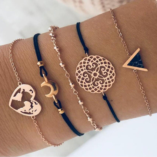 SET OF 4 CHAIN ​​BRACELETS WITH STONE BEADS 