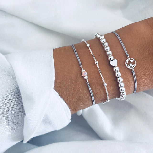 SET OF 4 CHAIN ​​BRACELETS WITH STONE BEADS 