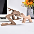 SCULPTURE DE CHIEN EN BOIS FAIT A LA MAIN
