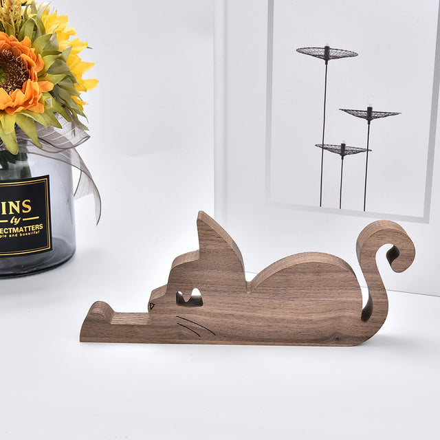 SCULPTURE DE CHIEN EN BOIS FAIT A LA MAIN