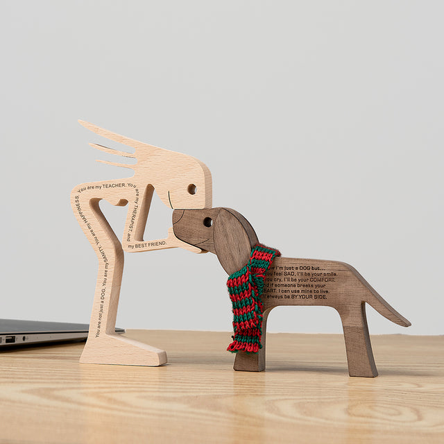 SCULPTURE DE CHIEN EN BOIS FAIT A LA MAIN