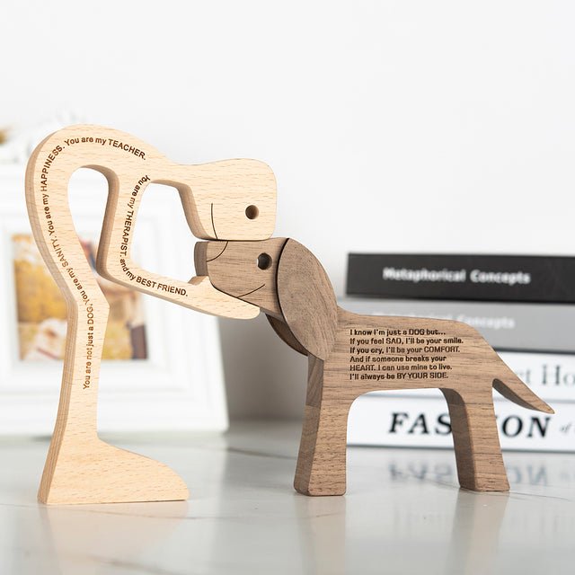 SCULPTURE DE CHIEN EN BOIS FAIT A LA MAIN