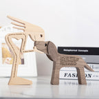 SCULPTURE DE CHIEN EN BOIS FAIT A LA MAIN