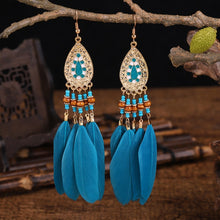 Charger l&#39;image dans la galerie, BOUCLES D&#39;OREILLES BOHEMIENNES EN PLUMES - BOSSOUASHOP
