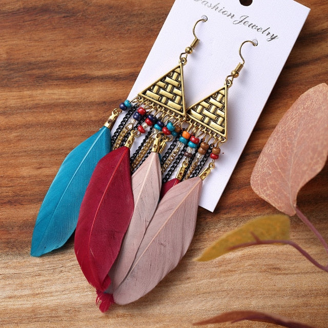 BOUCLES D'OREILLES BOHEMIENNES EN PLUMES - BOSSOUASHOP