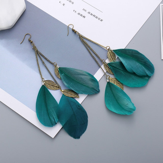BOUCLES D'OREILLES BOHEMIENNES EN PLUMES - BOSSOUASHOP