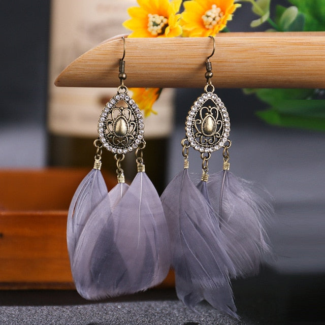 BOUCLES D'OREILLES BOHEMIENNES EN PLUMES - BOSSOUASHOP