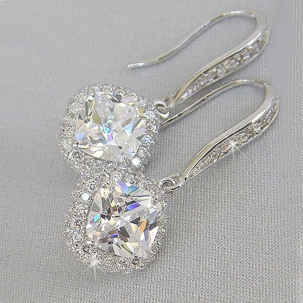 BOUCLES D'OREILLES 4 COULEURS - BOSSOUASHOP